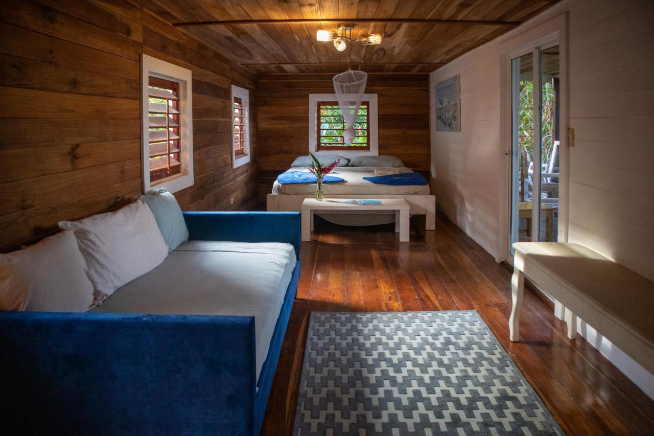 Dolphin Blue Paradise Bocas del Toro Exterior photo