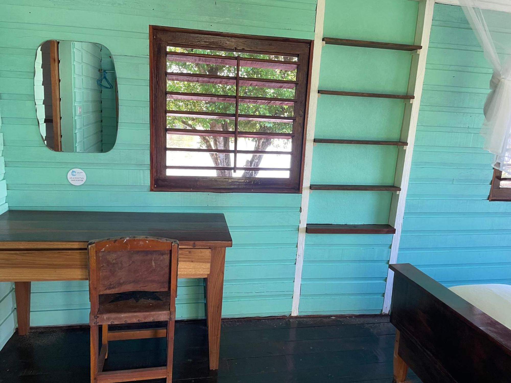 Dolphin Blue Paradise Bocas del Toro Exterior photo