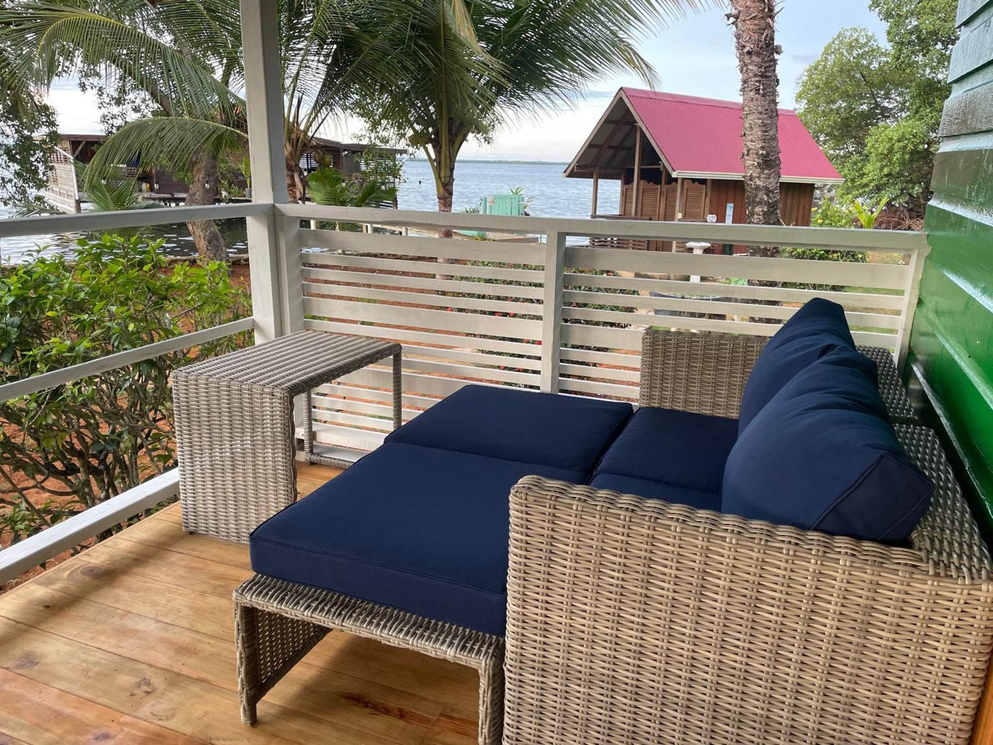 Dolphin Blue Paradise Bocas del Toro Exterior photo